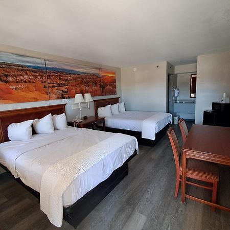 Days Inn By Wyndham Safford, Az Kültér fotó
